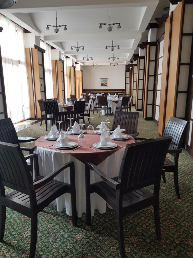 Private Apartments In Emerald ラヴダ エクステリア 写真