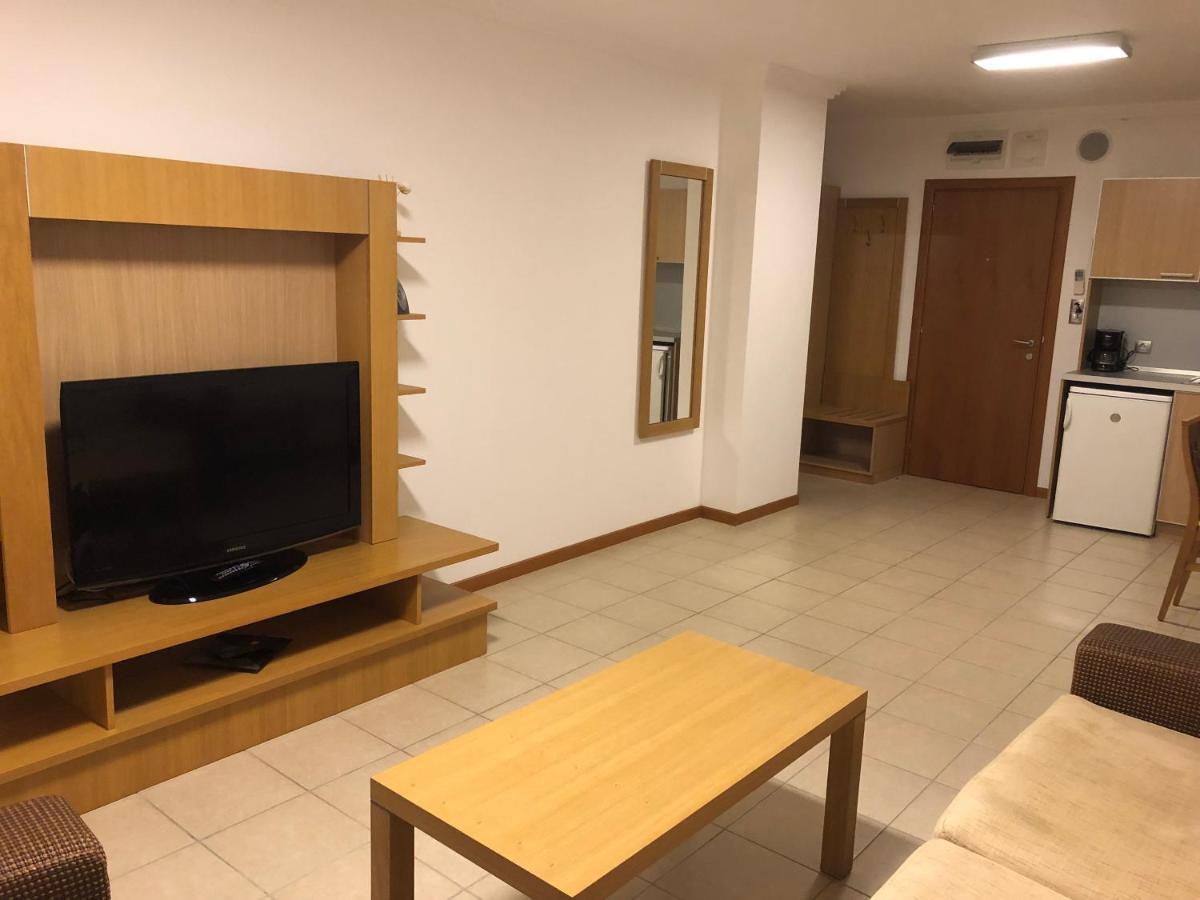 Private Apartments In Emerald ラヴダ エクステリア 写真