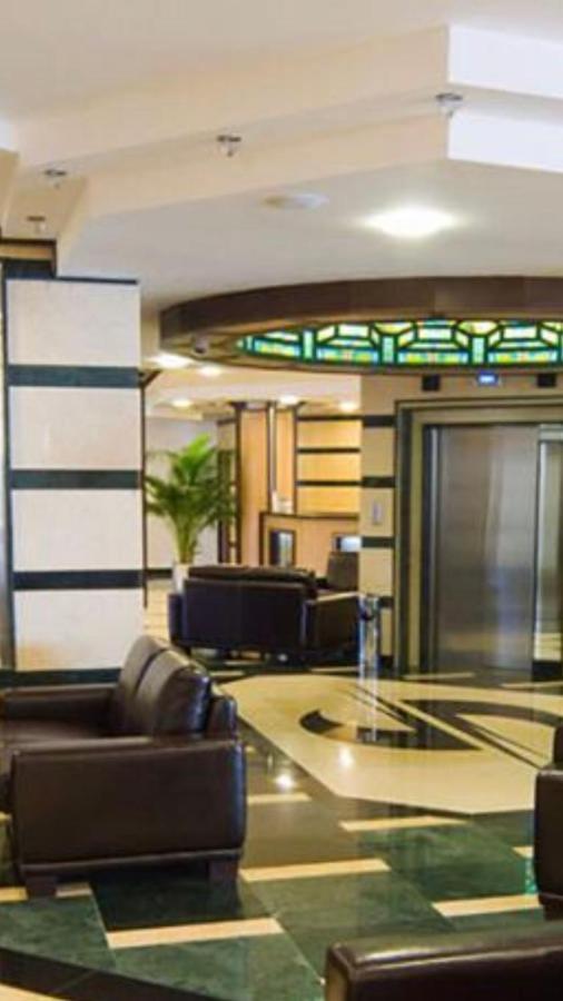 Private Apartments In Emerald ラヴダ エクステリア 写真